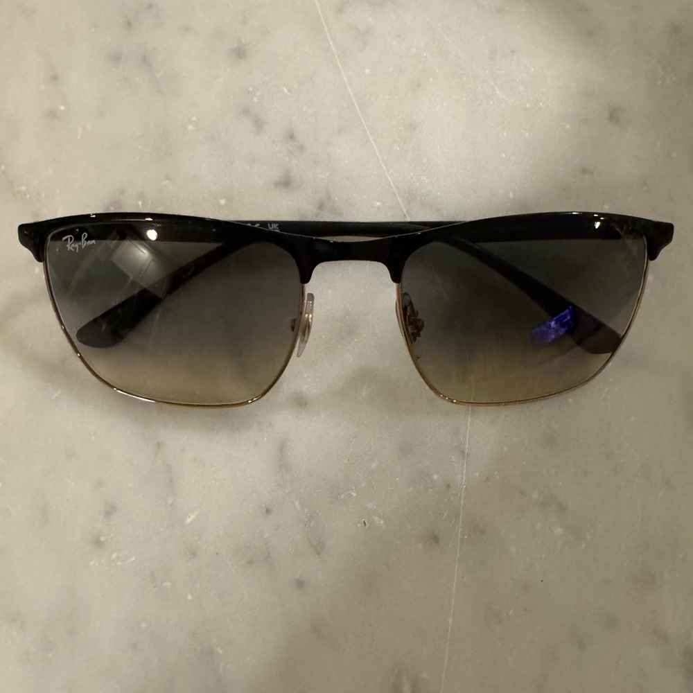 NEW Ray Ban Chromance Sunglasses Model #RB3686 Black on Gold - No Case